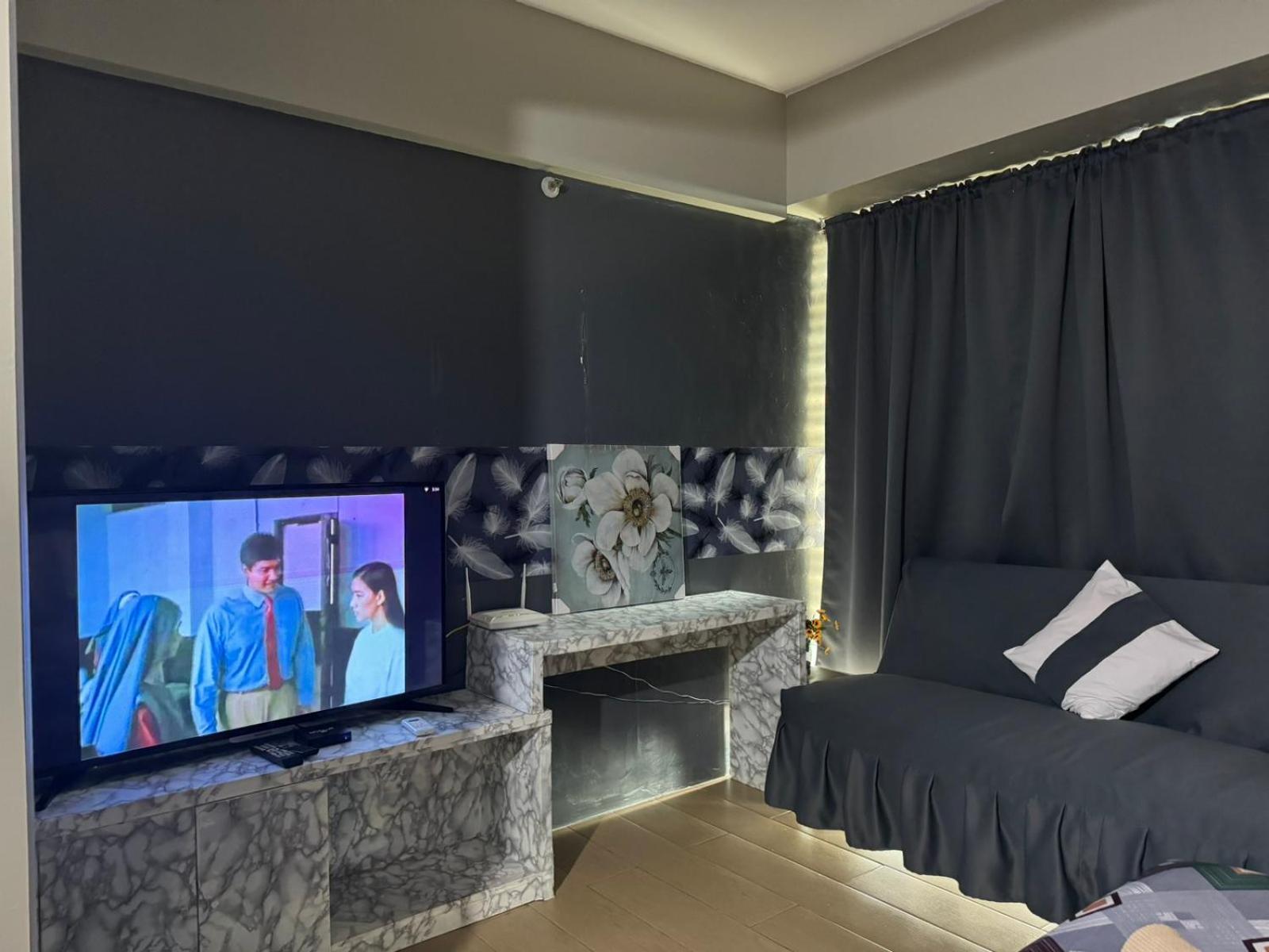 Henry'S Newport Condotel Pasay Exteriör bild