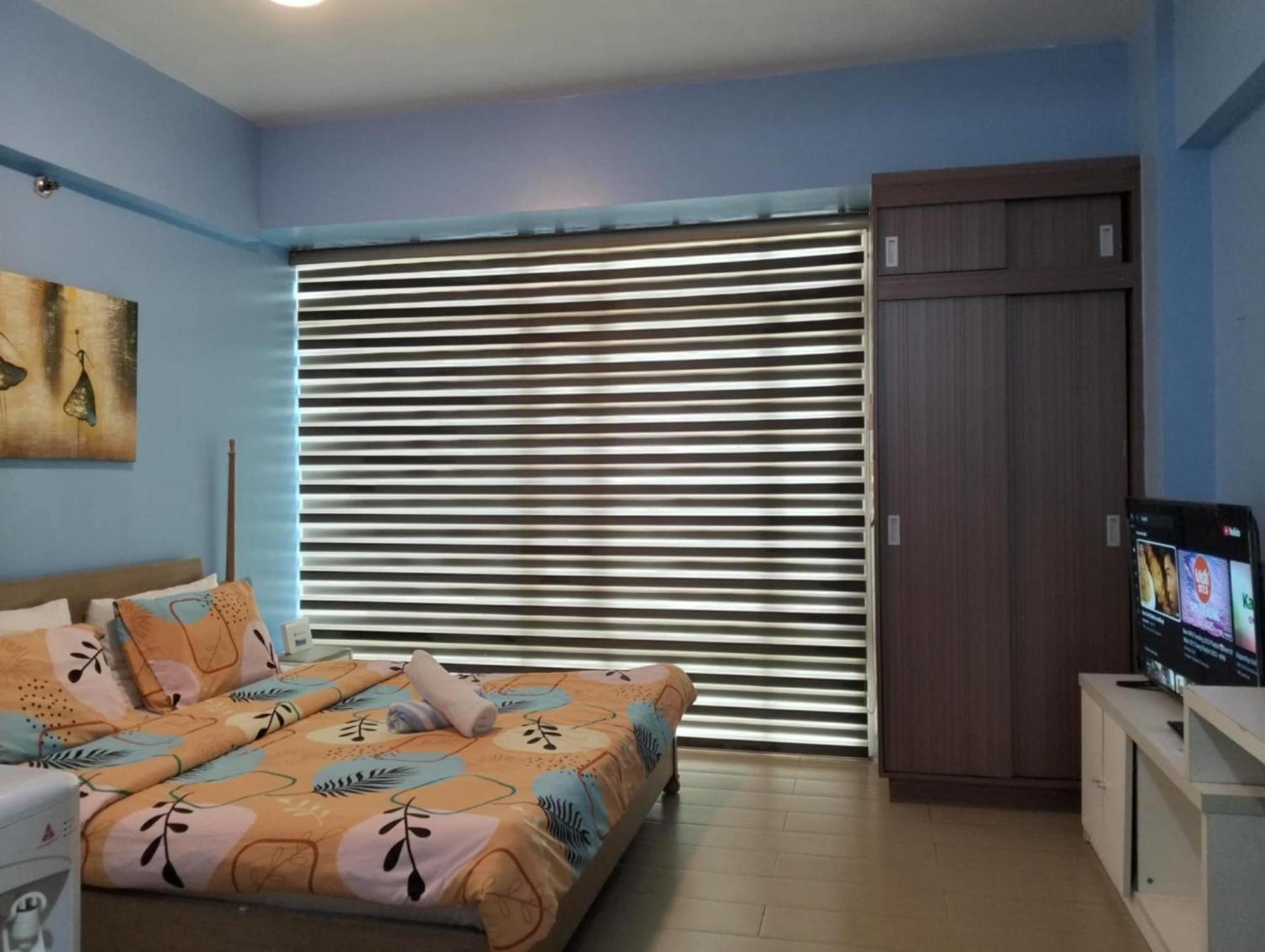 Henry'S Newport Condotel Pasay Exteriör bild